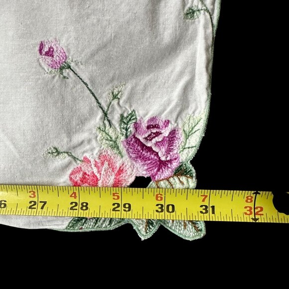 Vintage Embroidered White Tablecloth Pink Purple Rose Flower Small Square Floral - Picture 7 of 7